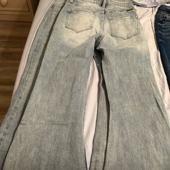 Kancan stretch bell bottom high waste jeans. - Picture 2 of 2